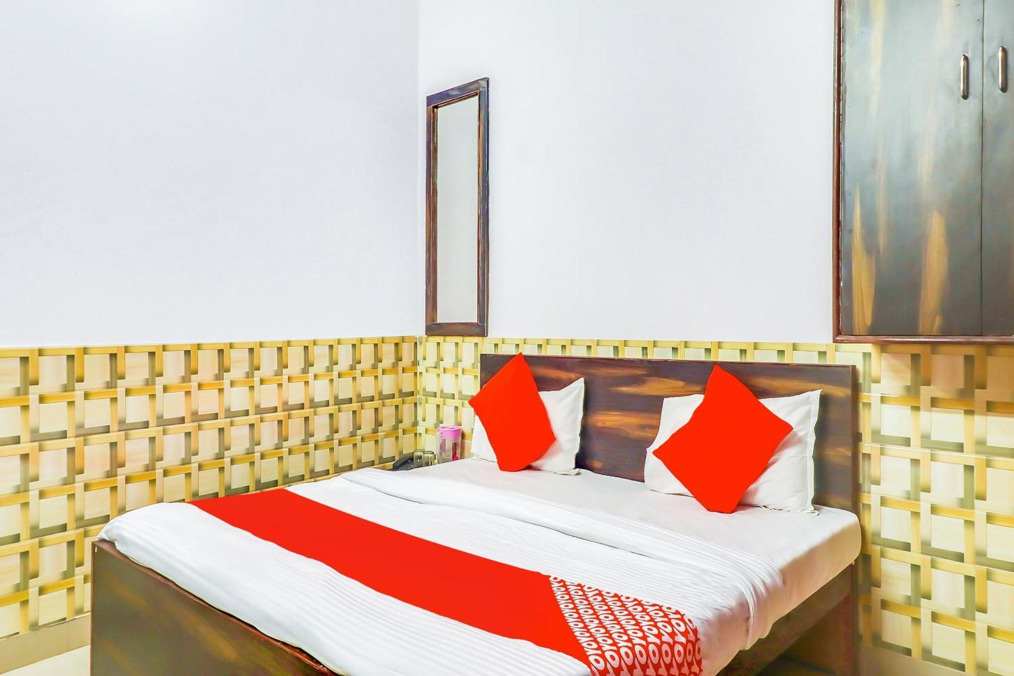 Super Collection O Dolphin Hotel Lucknow Exterior foto